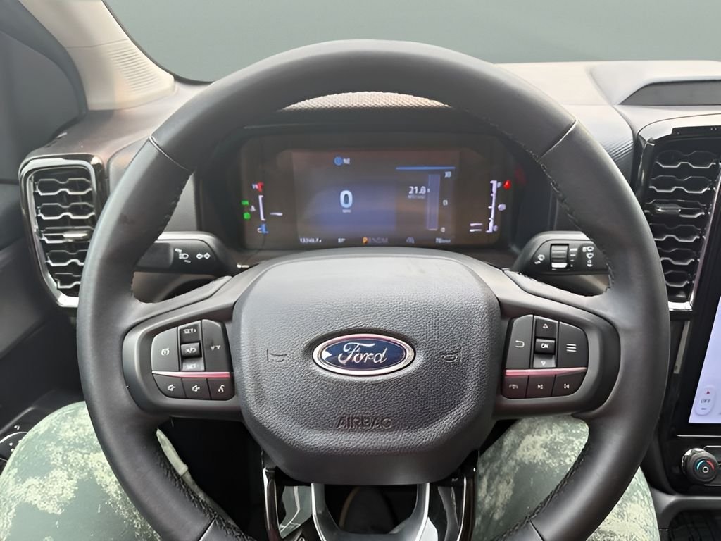 Used 2024 Gray Ford XLT image 18