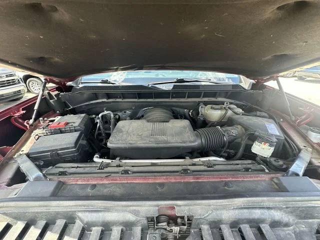 Used 2019 Red Chevrolet LT image 32