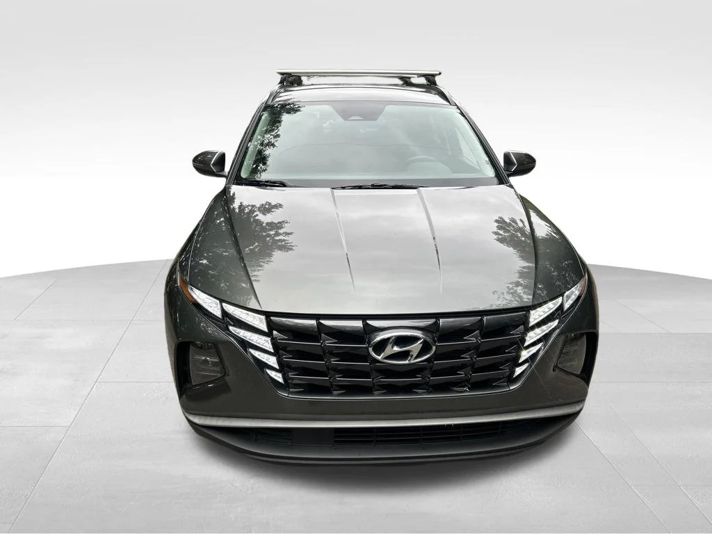 Used 2023 Gray Hyundai SEL image 9