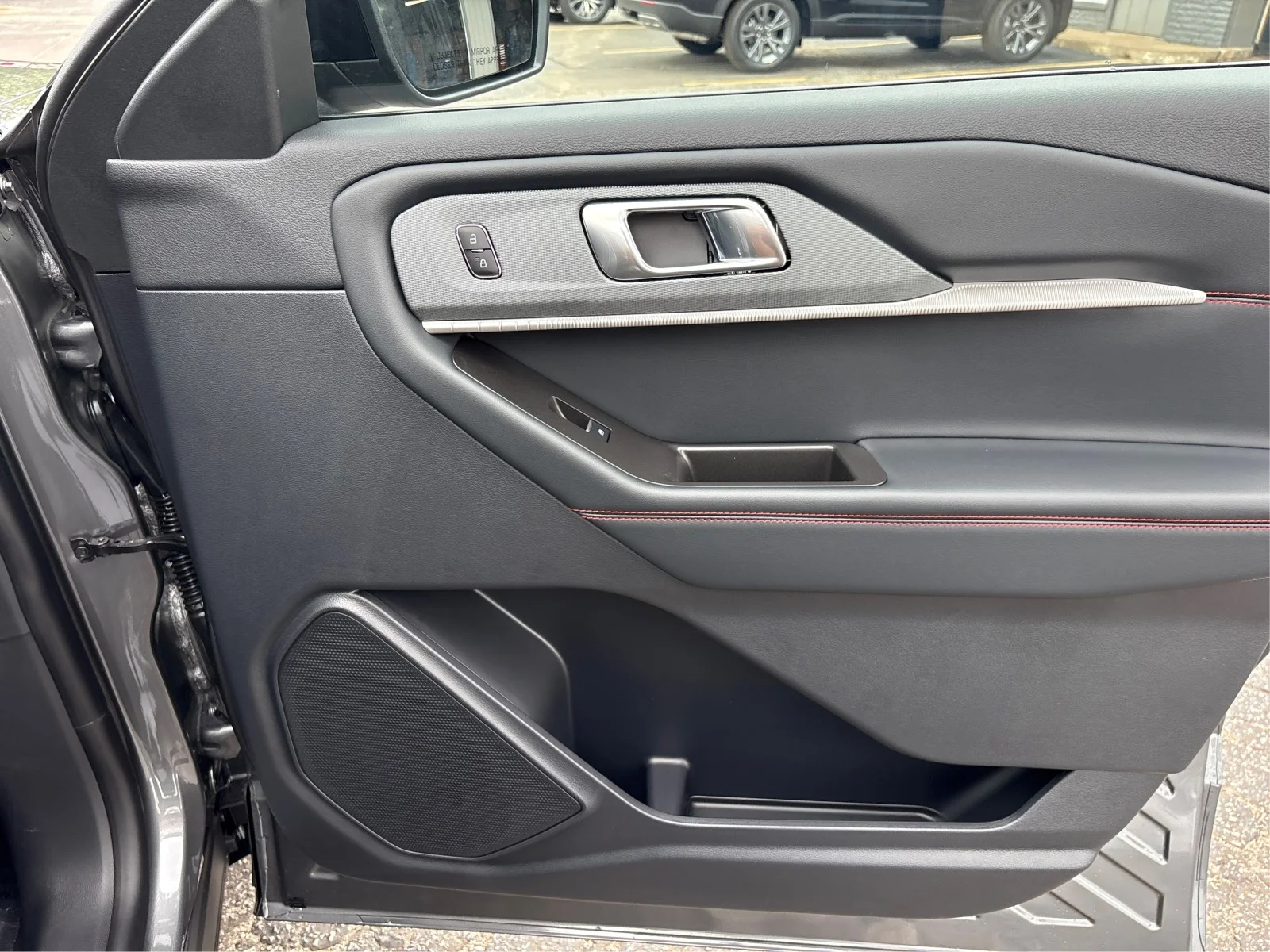 New 2026 Carbonized Gray Metallic Ford ST-Line image 19