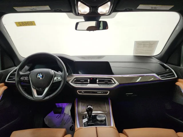 Used 2023 Black BMW xDrive40i image 13