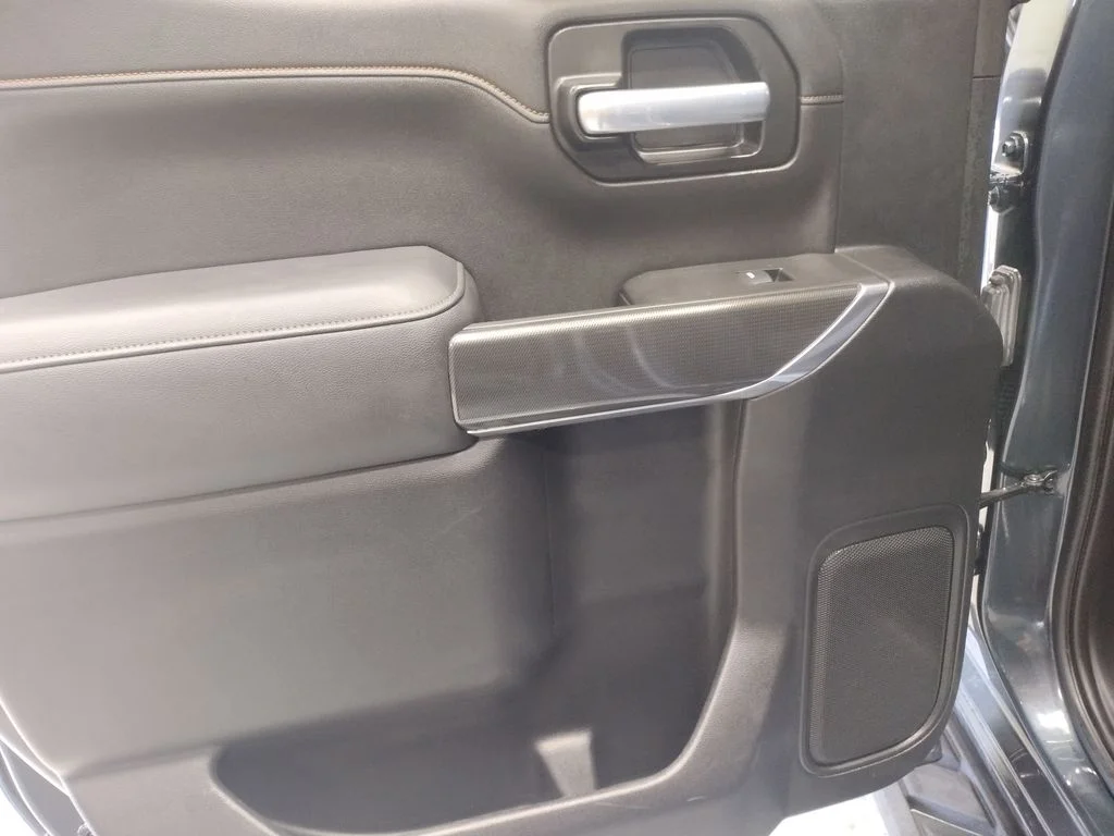 Used 2021 Blue GMC AT4 image 32