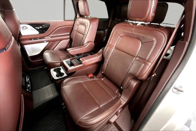 Used 2020 White Lincoln Black Label image 16
