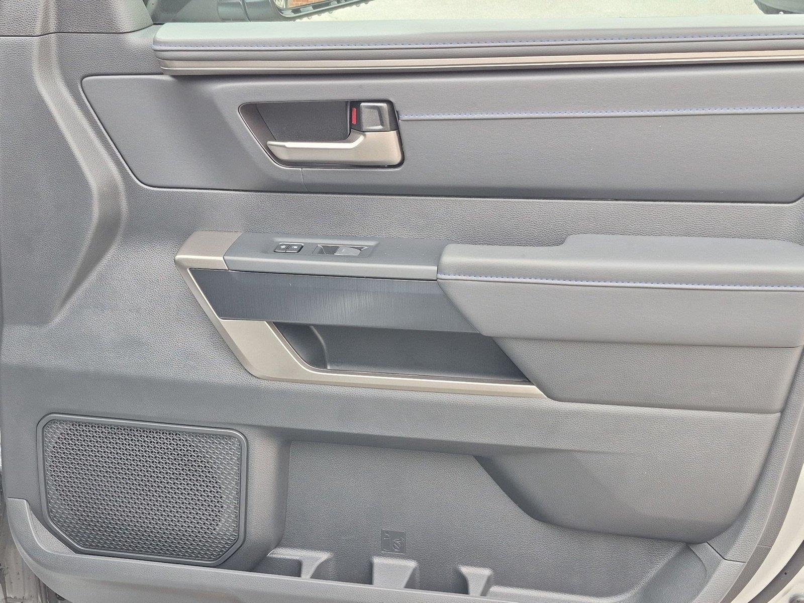 New 2026 Celestial Silver Metallic Toyota Platinum image 33