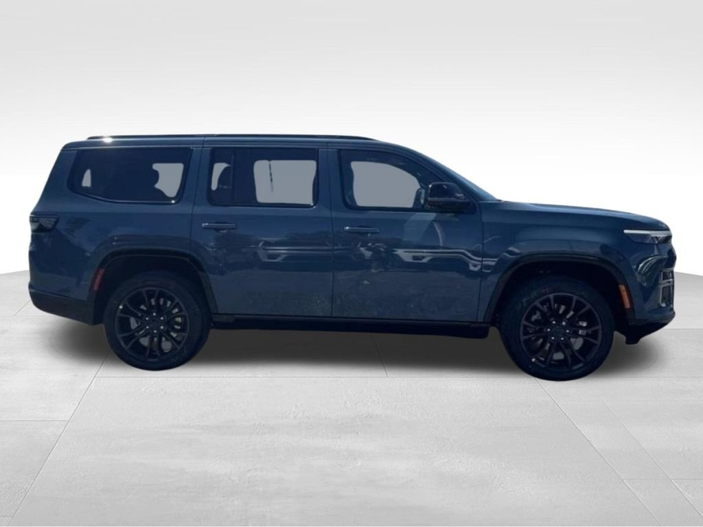 New 2026 Steel Blue Exterior Paint Jeep Summit Reserve image 6