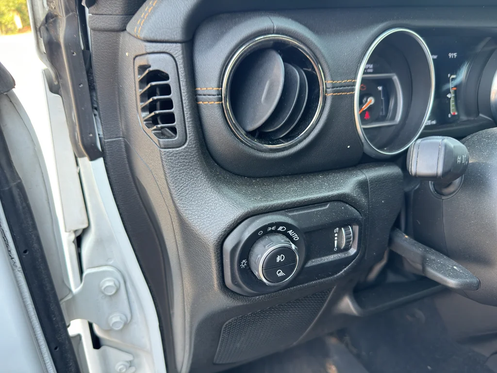 Used 2023 Bright White Clearcoat Jeep High Altitude image 11