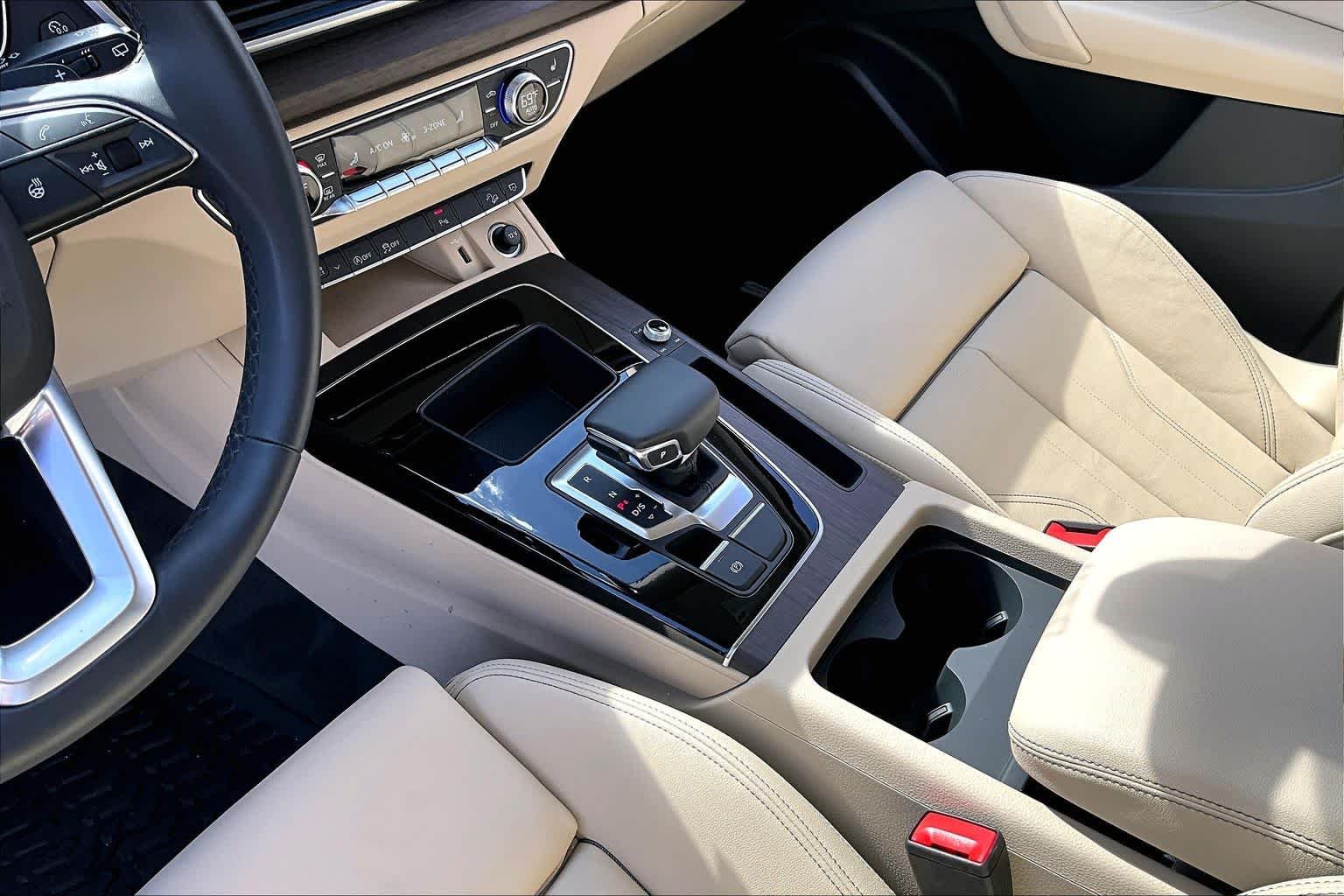 Used 2024 Glacier White Metallic Audi S line Premium image 16