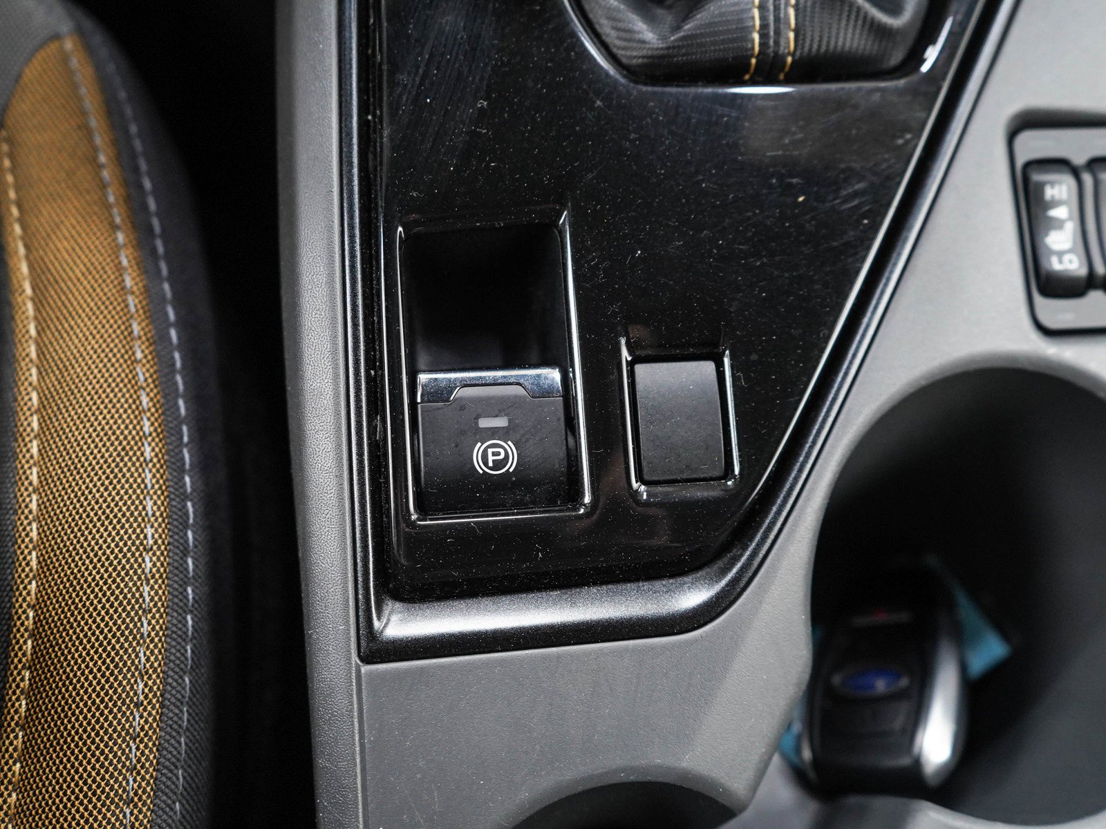 Used 2024 Crystal Black Pearl Subaru Sport image 23