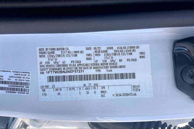 Used 2022 Oxford White Ford XL image 34