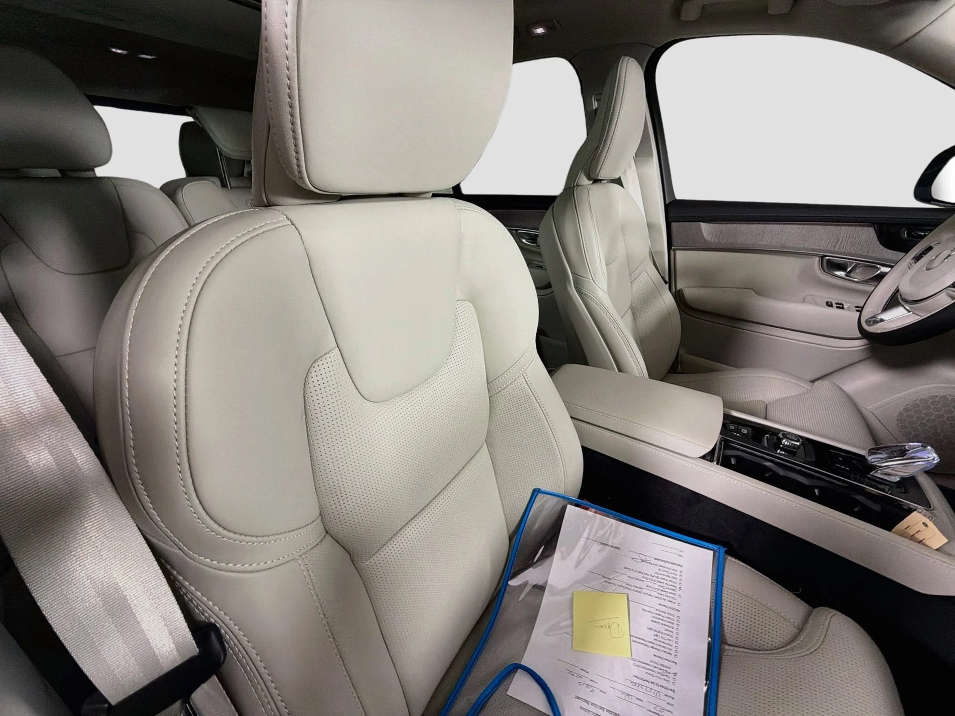 New 2027 Denim Blue Volvo Ultra image 28