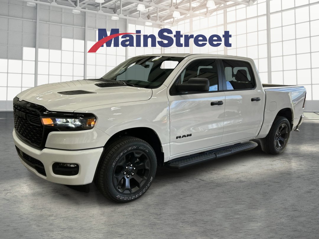 2026 RAM 1500 Express 4x4 Crew Cab 5'7's photo