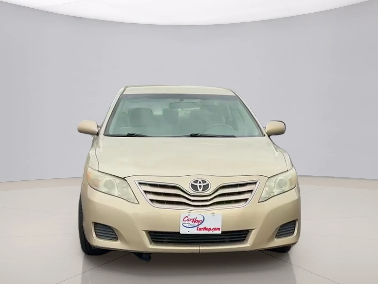Used 2011 Gold Toyota LE image 2