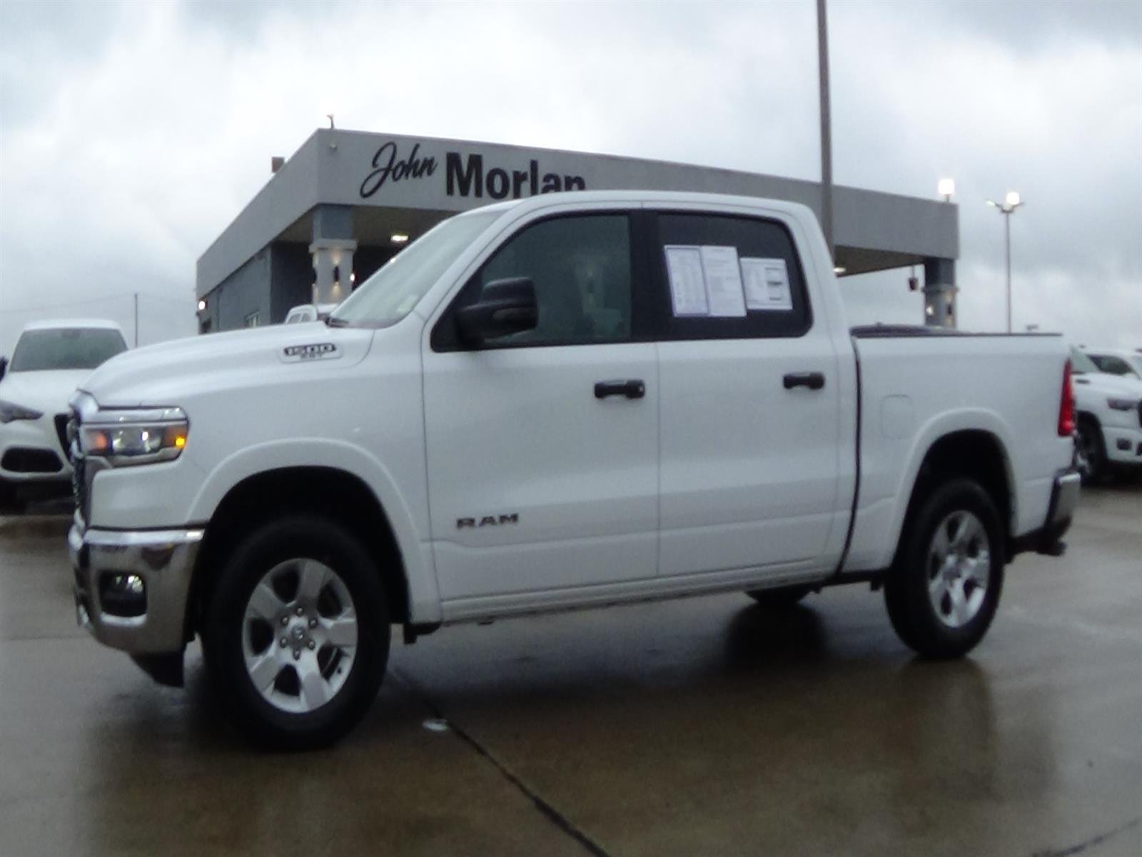 Used 2025 Bright White Clear Coat (pw7) RAM Big Horn image 1