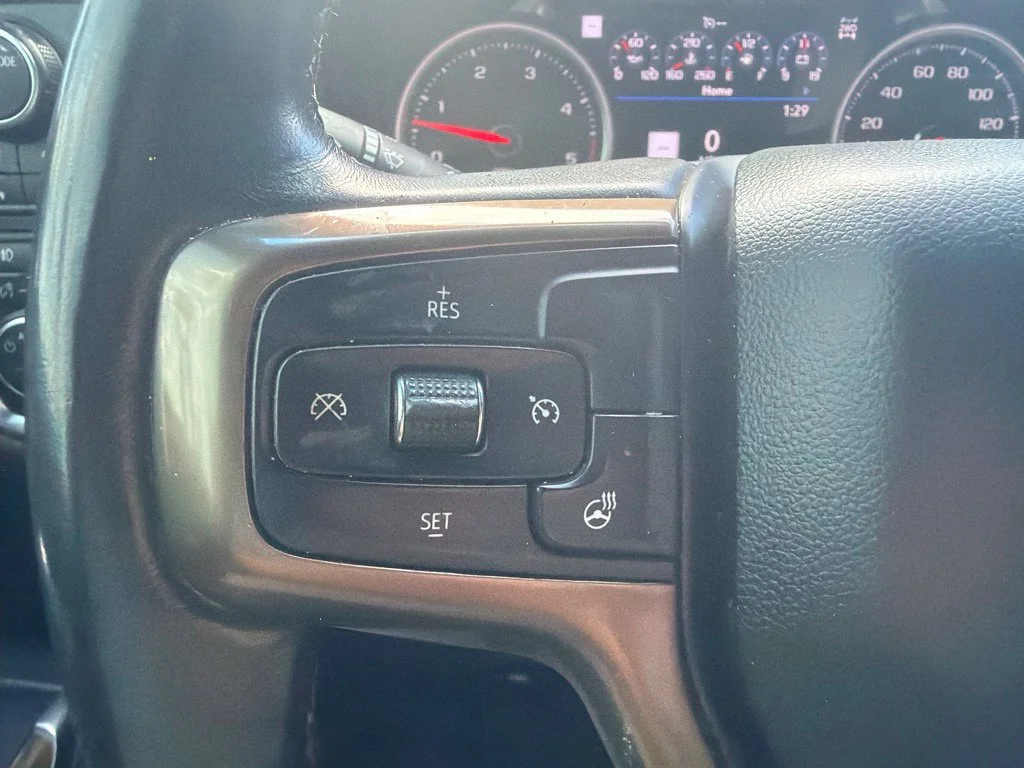 Used 2020 IRIDESCENT PEARL TRICOAT Chevrolet High Country image 12