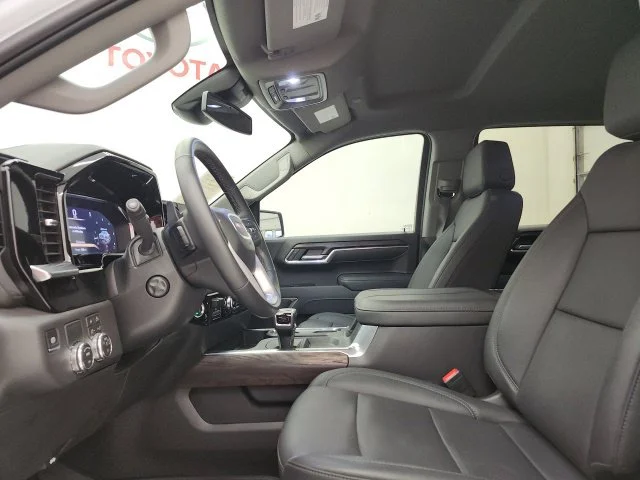 Used 2026 White GMC SLT image 15