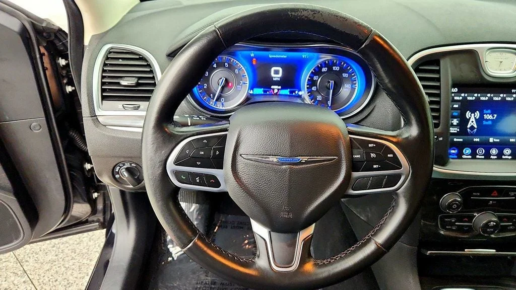 Used 2020 Gloss Black Chrysler Touring RWD w/ Sport Appearance Package image 14