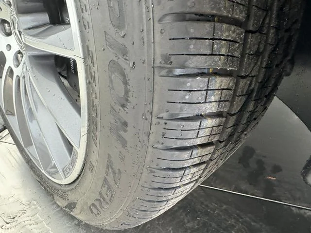 New 2026 Polar White Mercedes-Benz GLE 350 image 11