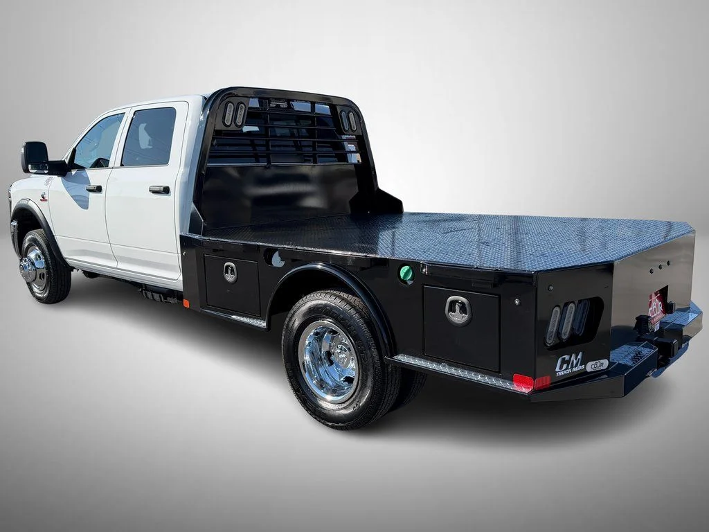 New 2026 Bright White Clearcoat RAM Tradesman image 4