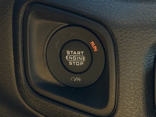 New 2026 Reign Exterior Paint Jeep Sport S image 31