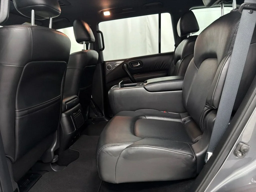 Used 2022 Gray Nissan SL image 25