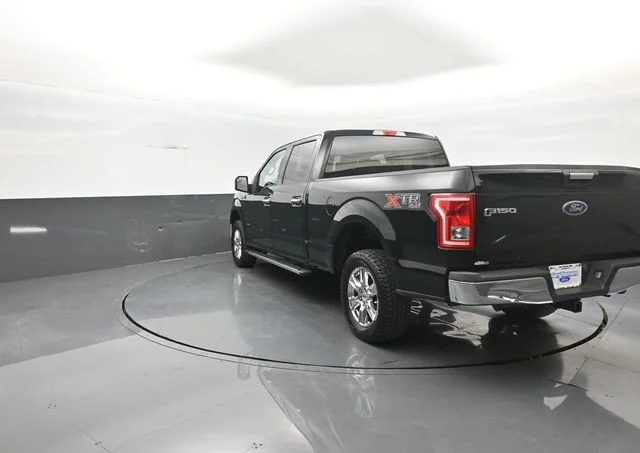 Used 2016 Shadow Black Ford XLT image 5