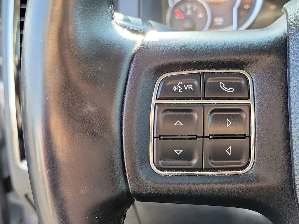 Used 2015 Silver Ram Sport image 7