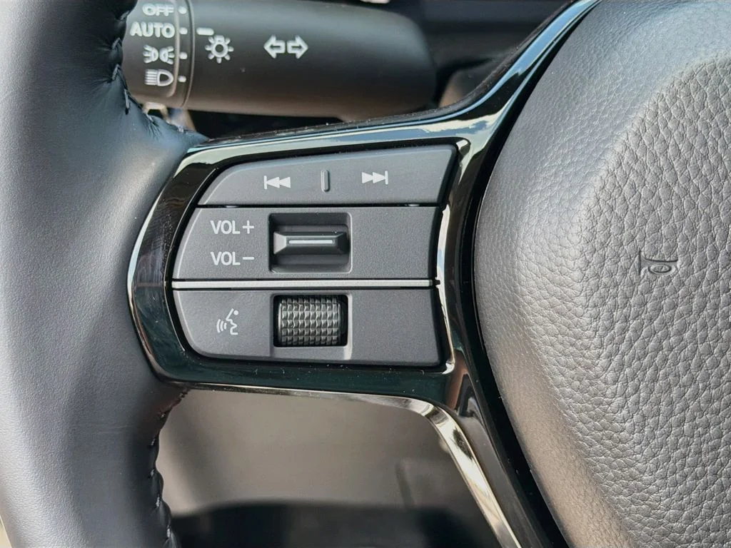 New 2027 Urban Gray Pearl Honda EX-L image 17