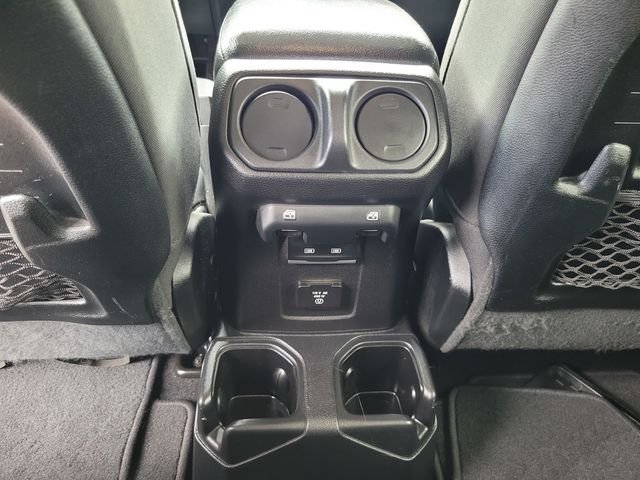 Used 2021 White Jeep Rubicon image 17