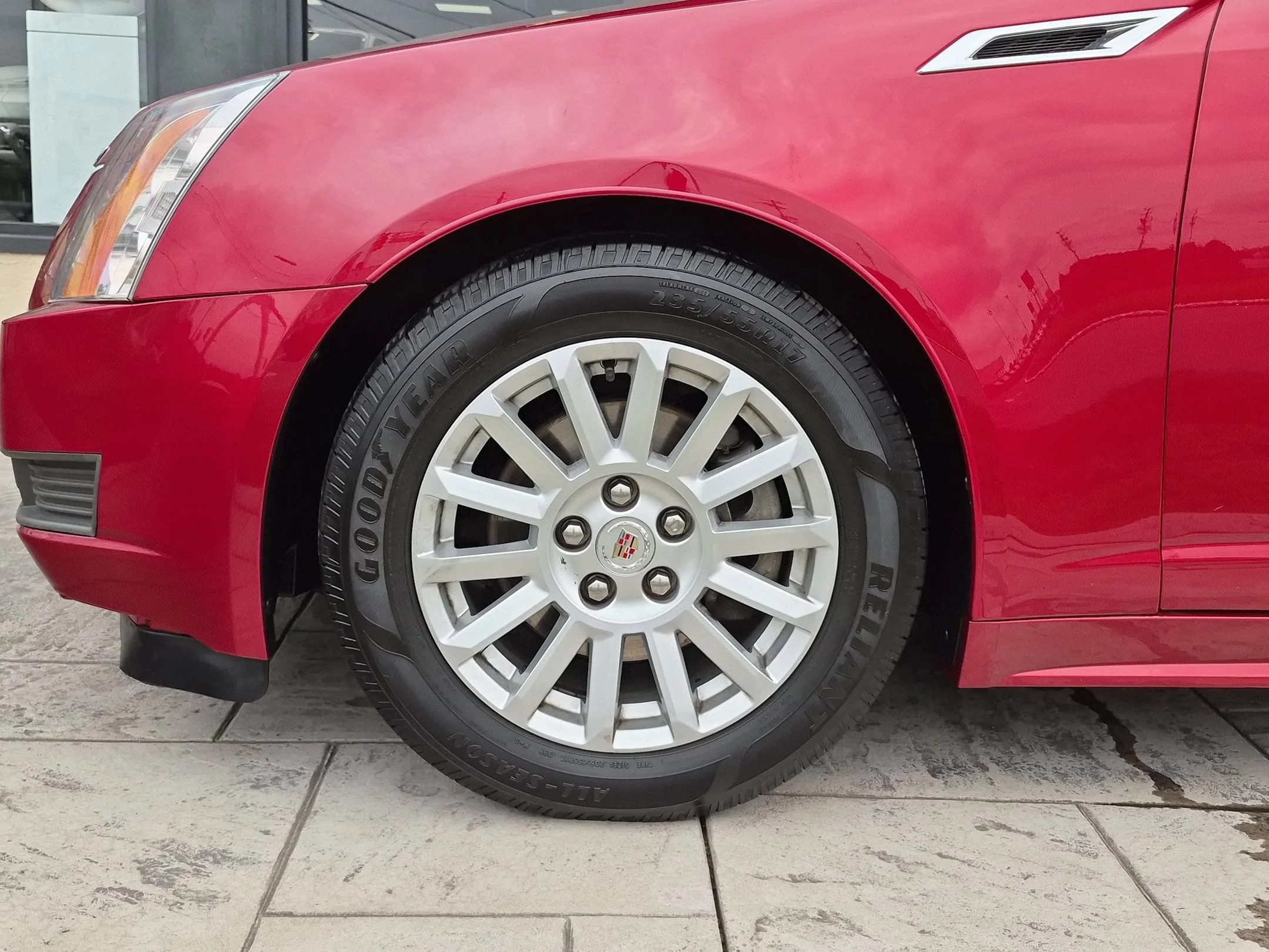 Used 2013 Crystal Red Tintcoat Cadillac Luxury RWD image 28