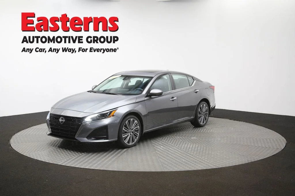 Used 2023 Gray Nissan 2.5 SL image 48