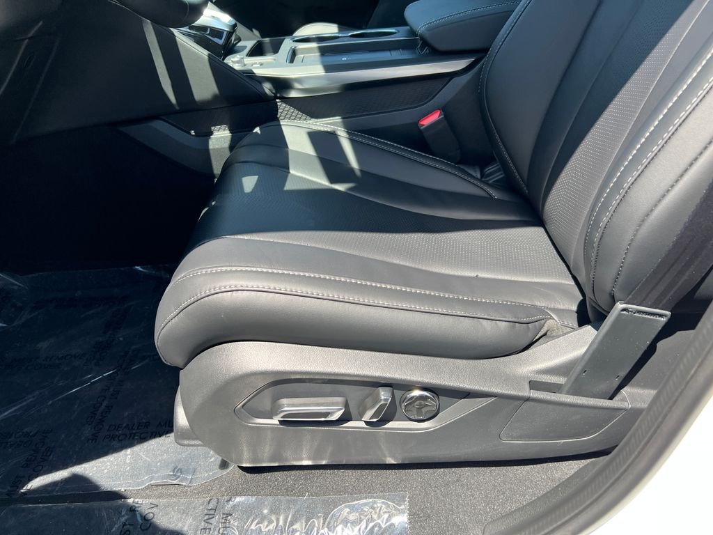 New 2026 Platinum White Pearl Acura Technology Package image 14