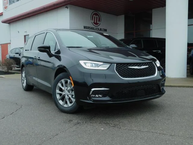 New 2026 Black Chrysler Limited image 2