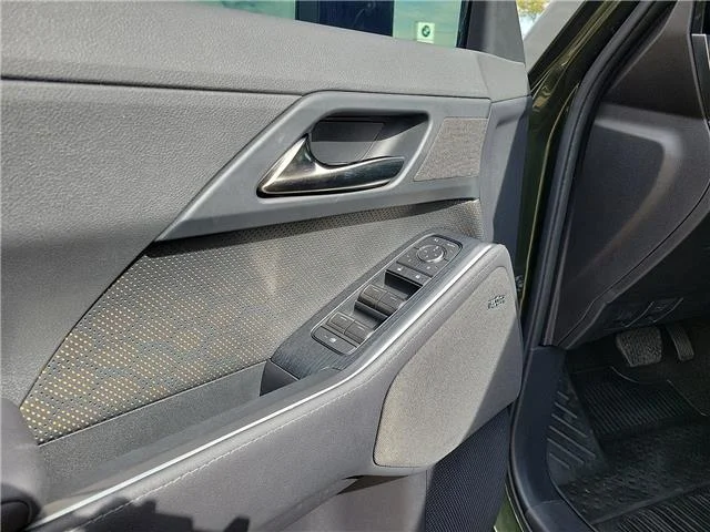 Used 2025 Nori Green Pear Lexus BASE image 11