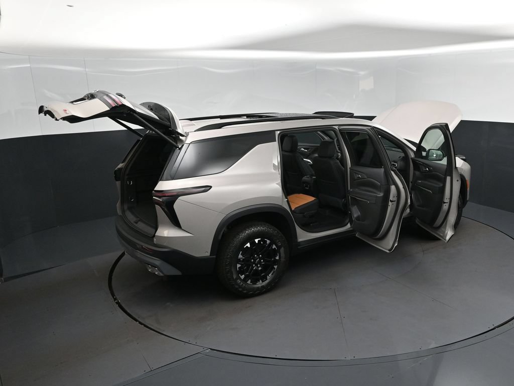 2027 Chevrolet Traverse Z71 - Photo 49