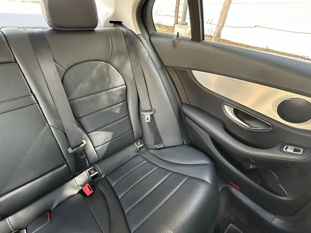 Used 2016 White Mercedes-Benz C 300 image 14