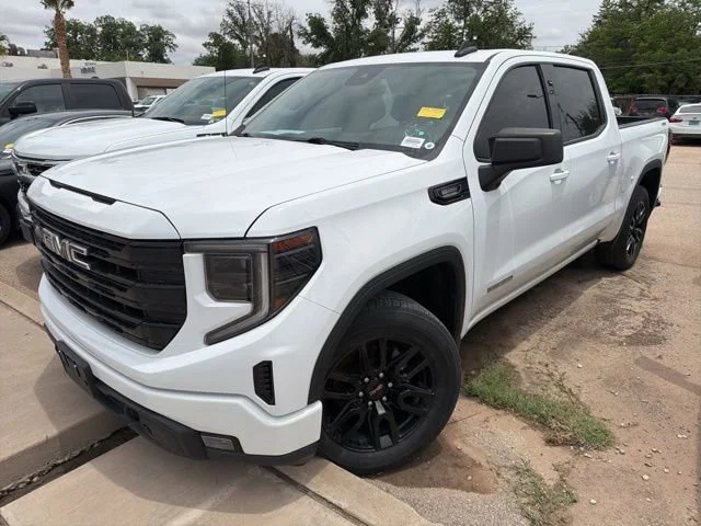 2022 GMC Sierra Elevation 4WD Crew Cab Short Box's photo