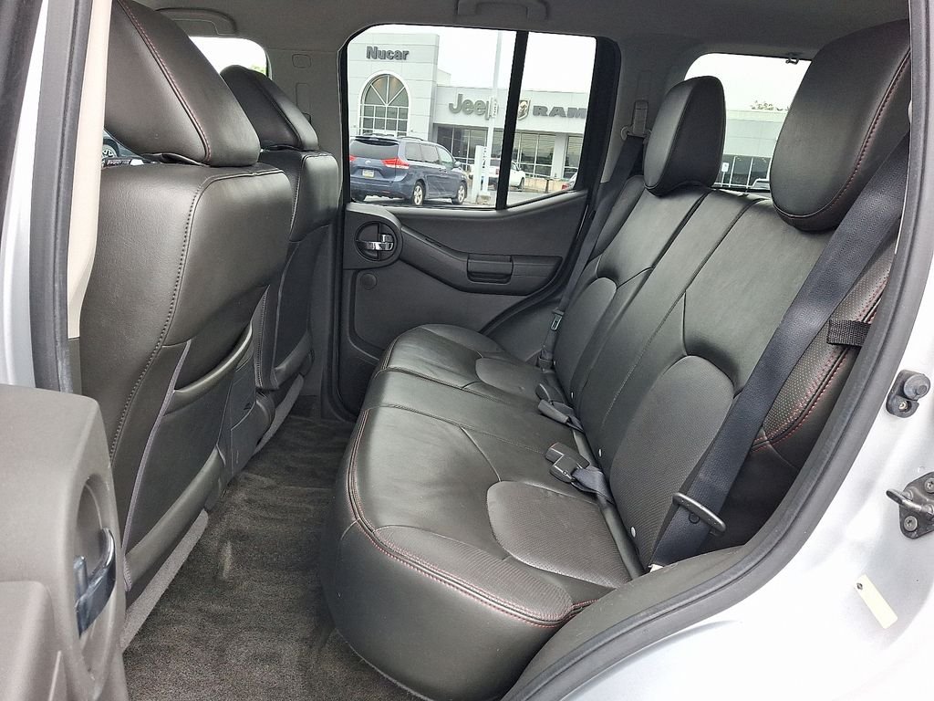 Used 2012 Silver Nissan PRO-4X image 11