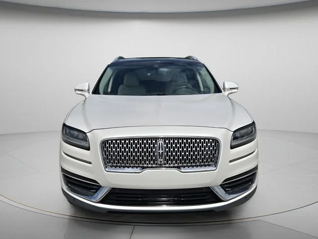 Used 2019 White Lincoln Reserve image 4