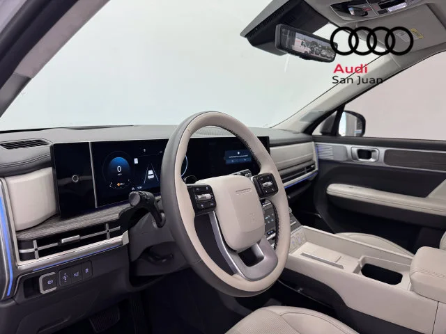 Used 2025 Silver Hyundai Calligraphy image 35