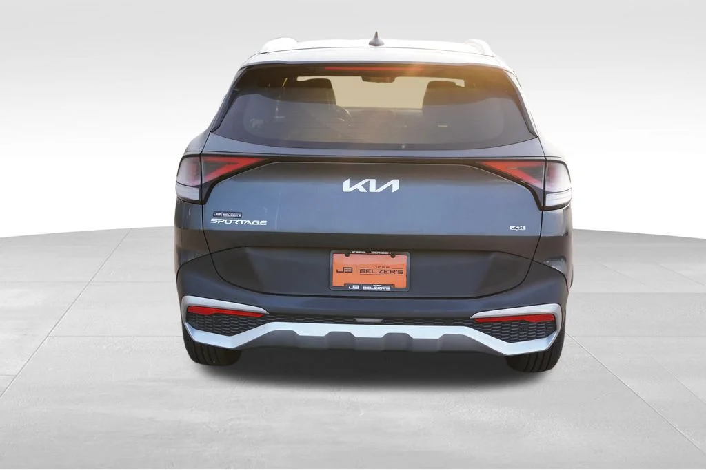 Used 2024 Gravity Gray Kia EX image 6