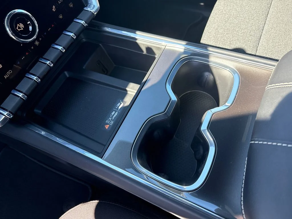 2026 GMC Acadia Elevation - Photo 28