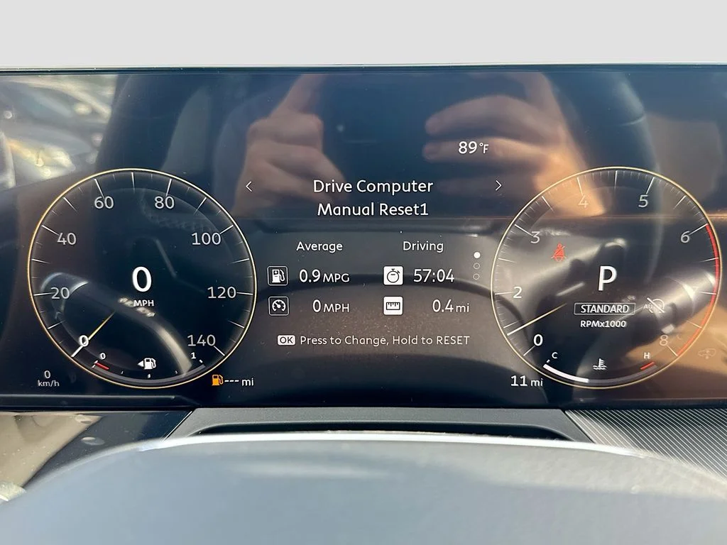 New 2027 DYNAMIC METAL INFINITI Luxe 2WD image 12