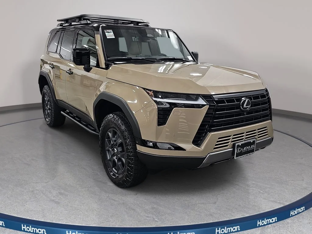 New 2026 Earth and Black Onyx Lexus OVERTRAIL PLUS image 3
