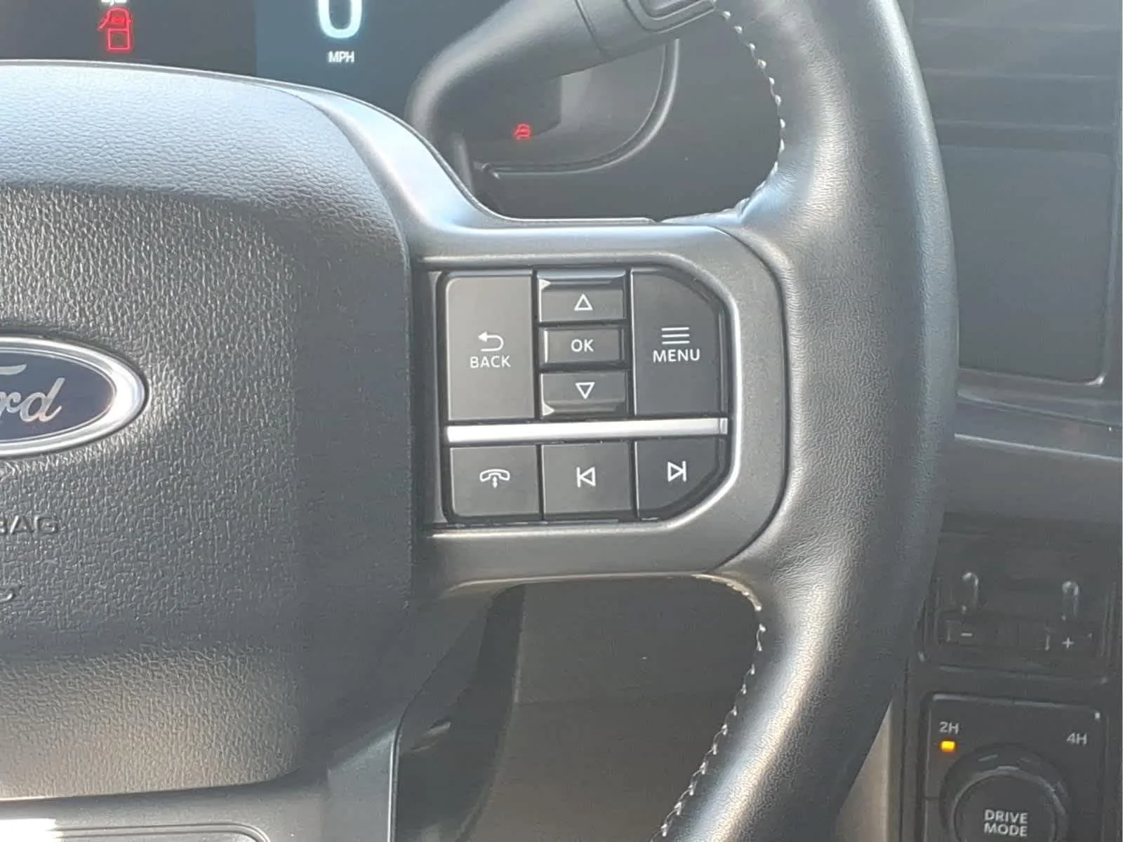 Used 2024 Carbonized Gray Ford LARIAT image 22