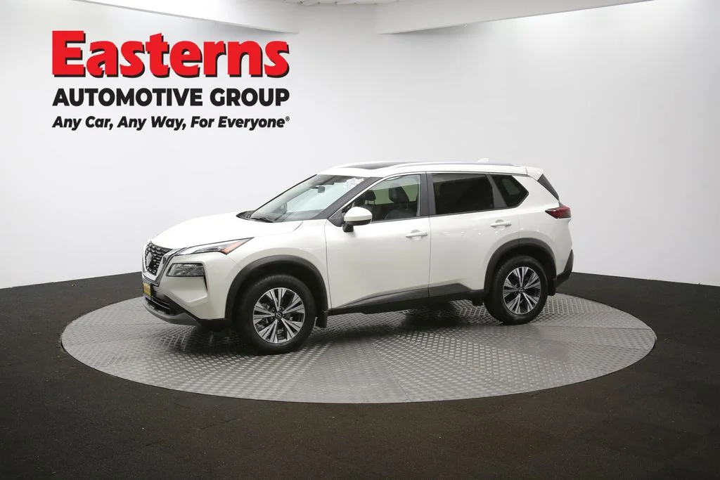 Used 2023 White Nissan SV image 55