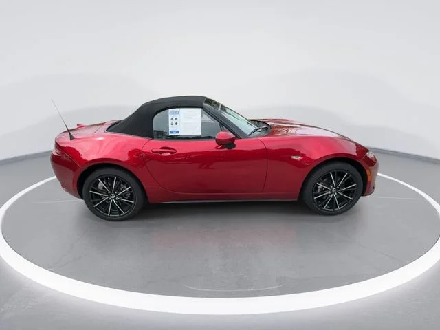 Used 2025 Red Mazda Grand Touring image 5