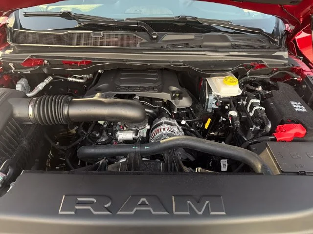 New 2027 Molten Red Pearl-Coat Exterior Paint RAM Laramie image 17