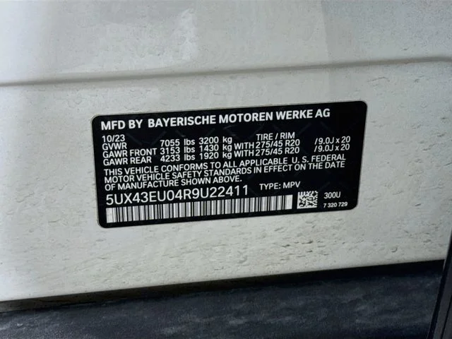 Used 2024 White BMW xDrive50e image 32
