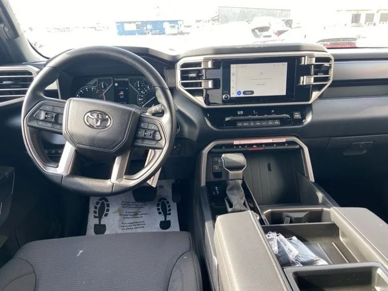 2026 Toyota Tundra SR5 - Photo 15
