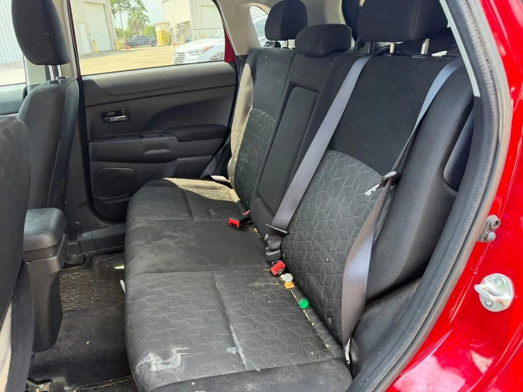 Used 2020  Mitsubishi 2.0 ES image 11